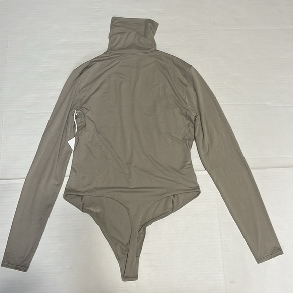 Lululemon Bodysuit - Picture 2 of 6